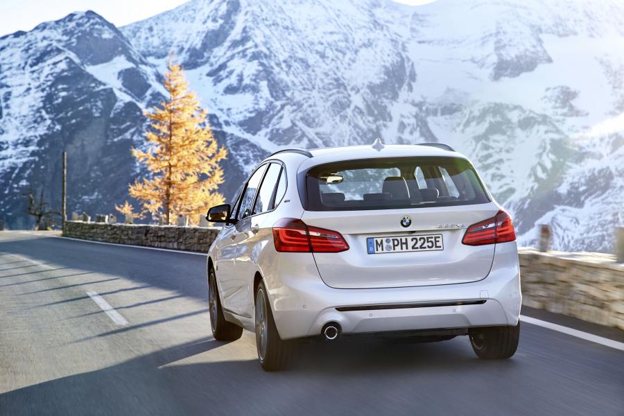  BMW 225xe Active Tourer iPerformance (F45) 2018 года  (WW) (фото 12 из 71)